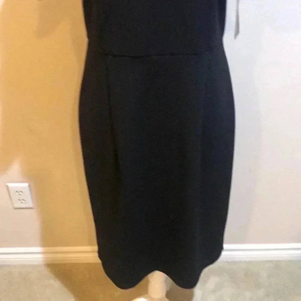 NWT Nina Leonard Black Ruffled Cold Shoulder Dress w/Back Slit Pleated Front-M - Picture 3 of 10